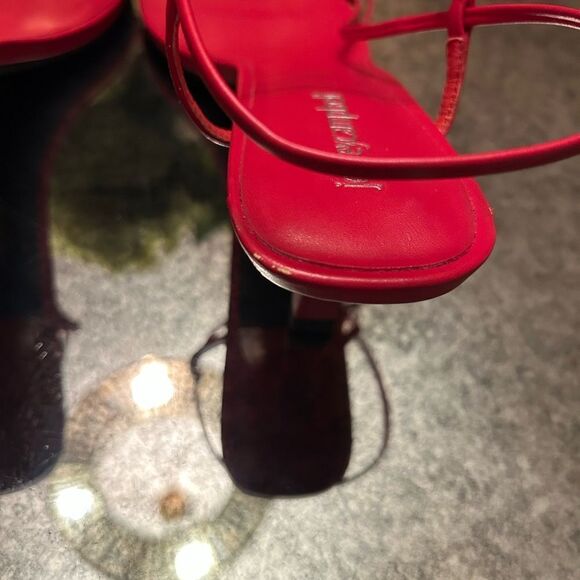 Jeffrey Campbell Gallery Sandal - Picture 10 of 12